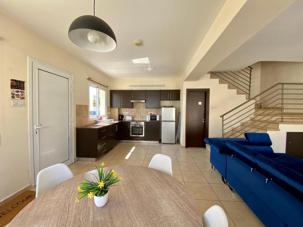 Villa Sunny Cyprus Paralimni Exterior foto